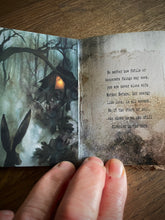 Load image into Gallery viewer, The Wee Wildling's Guide
